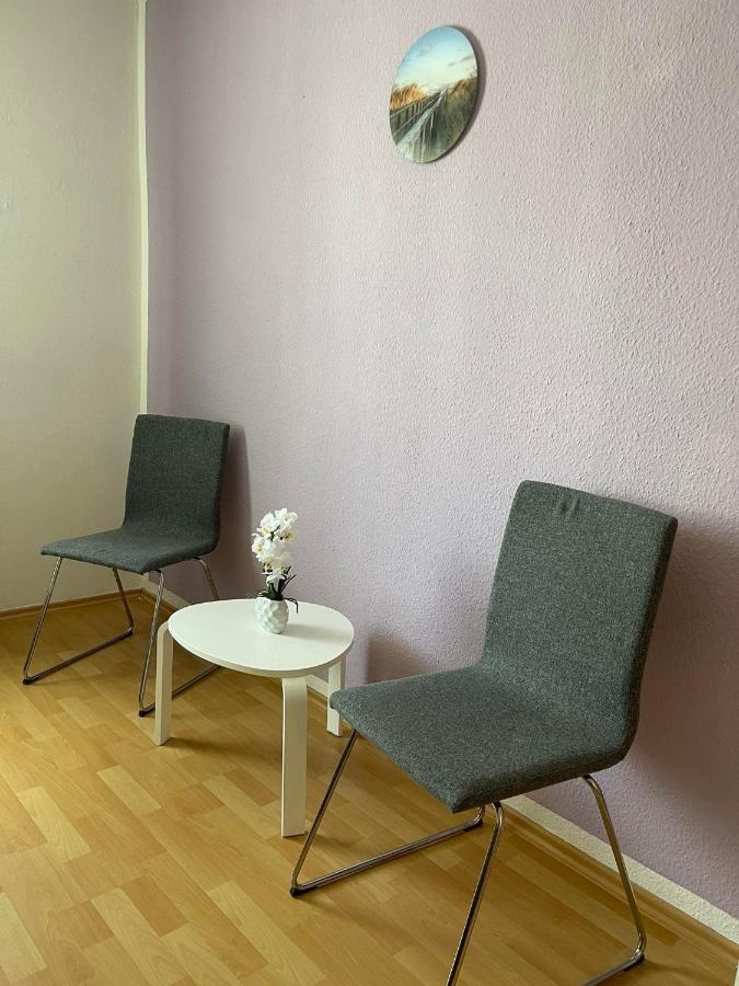 Top Lage 2 Zimmerwohnung Mit Balkon Und Bester Aussicht In Og 2 Links Rostock Eksteriør bilde