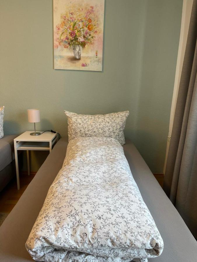 Top Lage 2 Zimmerwohnung Mit Balkon Und Bester Aussicht In Og 2 Links Rostock Eksteriør bilde