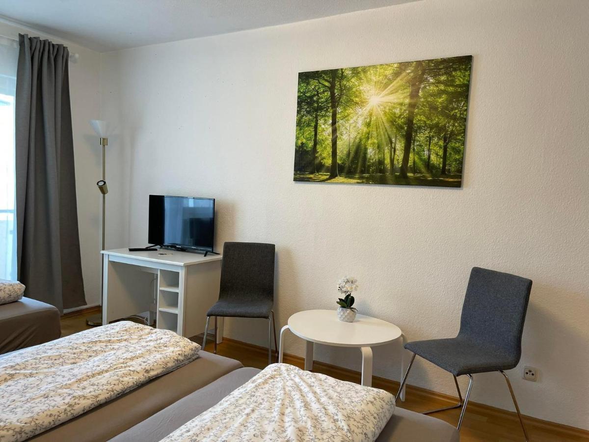 Top Lage 2 Zimmerwohnung Mit Balkon Und Bester Aussicht In Og 2 Links Rostock Eksteriør bilde