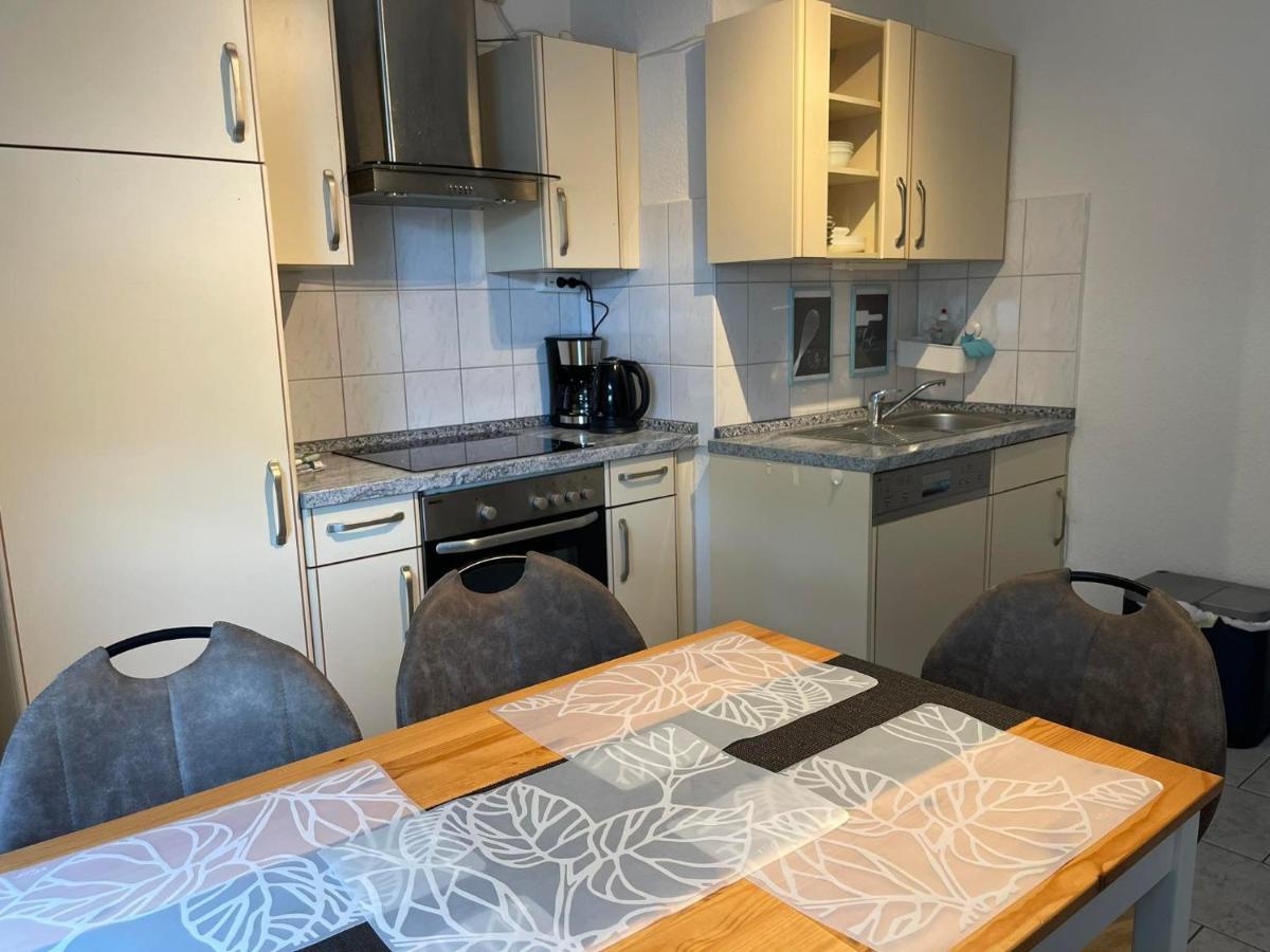 Top Lage 2 Zimmerwohnung Mit Balkon Und Bester Aussicht In Og 2 Links Rostock Eksteriør bilde